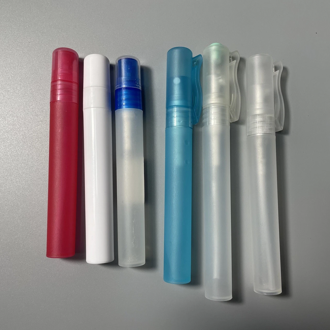 قلم بيلوروم بلاستيكي PP سعة 5 مل و8ML 10ML سعة 15 مل محمول صغير زجاجة رش الأشكال