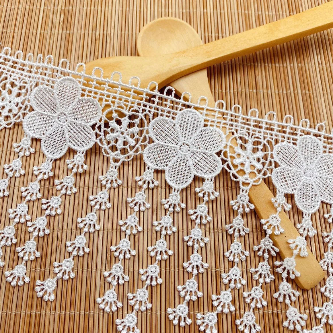 Dentelle hydrosoluble dentelle Accessoires bricolage Robe de mariage pendentif pour enfants Accessoires de vêtements de fleurs