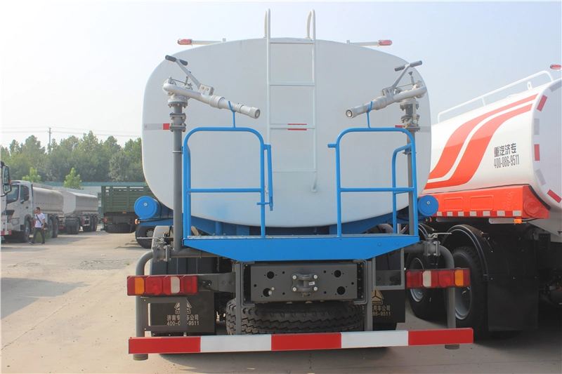 Sinotruk HOWO Water Tank Sprayer Trucks with Sprayer and Sprinkler for Road Cleaning