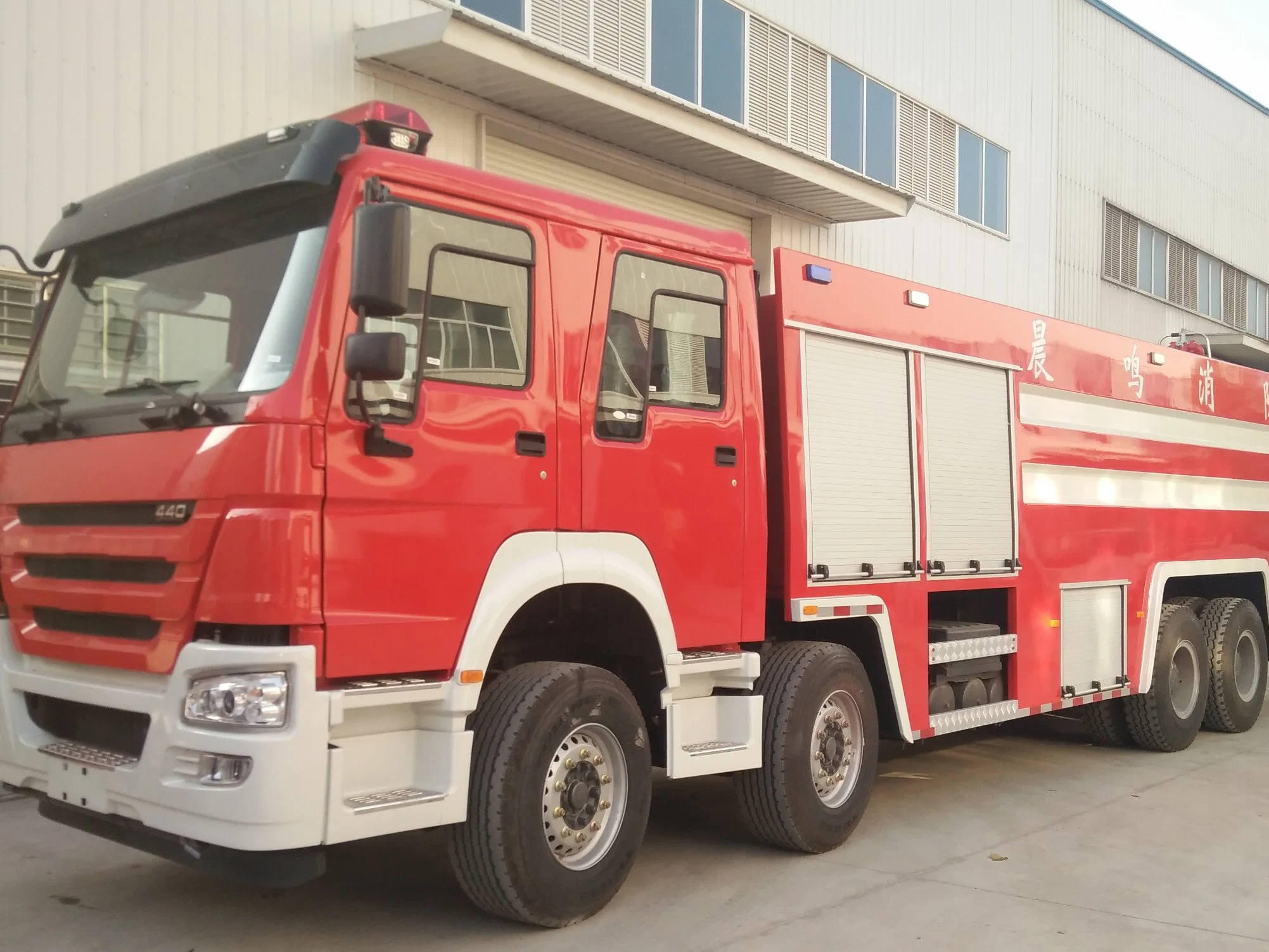 High Performance 6*4 Fire Truck with Good Quality for Sale