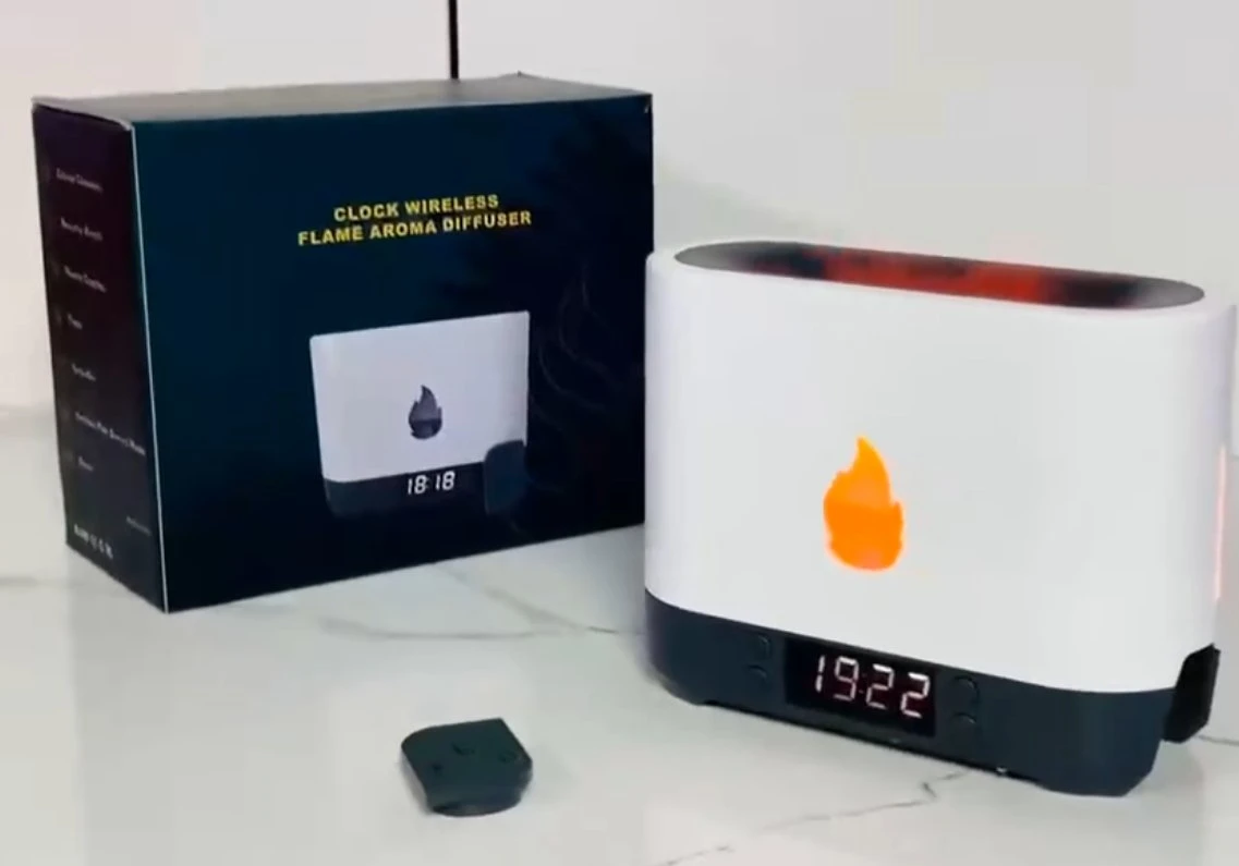 2023 Nuevo reloj llama inalámbrica difusor de aroma atmósfera llama Noche de Luz LED de luz de la música de altavoz de Bt, altavoz con reloj y el control remoto