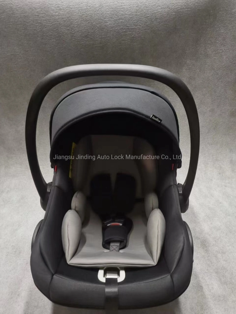 El logotipo de marca Basket-Type personalizado para el asiento del coche de bebé 0-15 meses niño