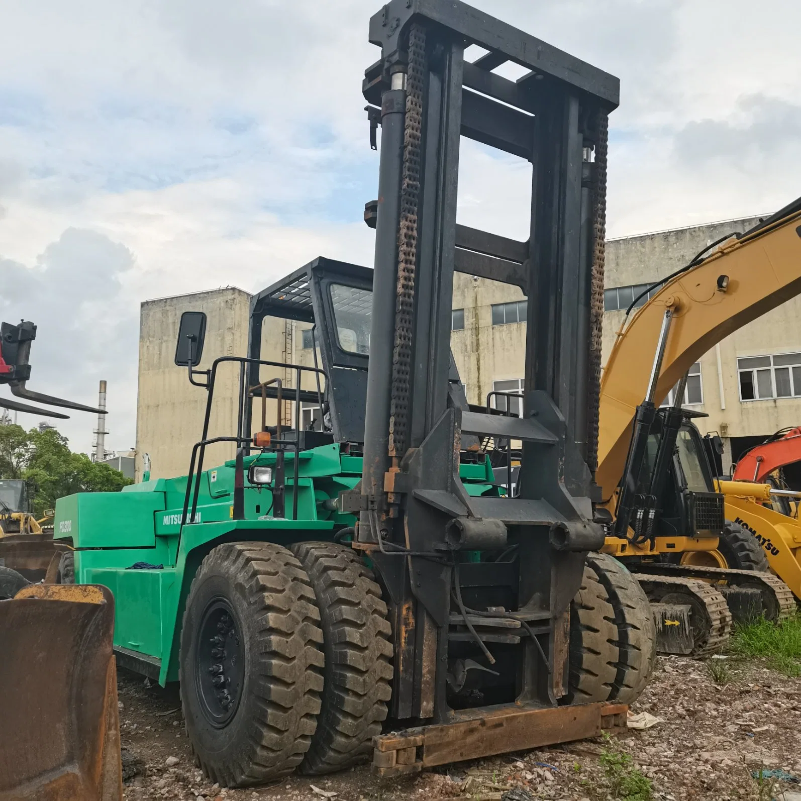 Used Mitsubishi Fd300 30 Tons Diesel Forklift / Japan Original Crane Lifting Equipment