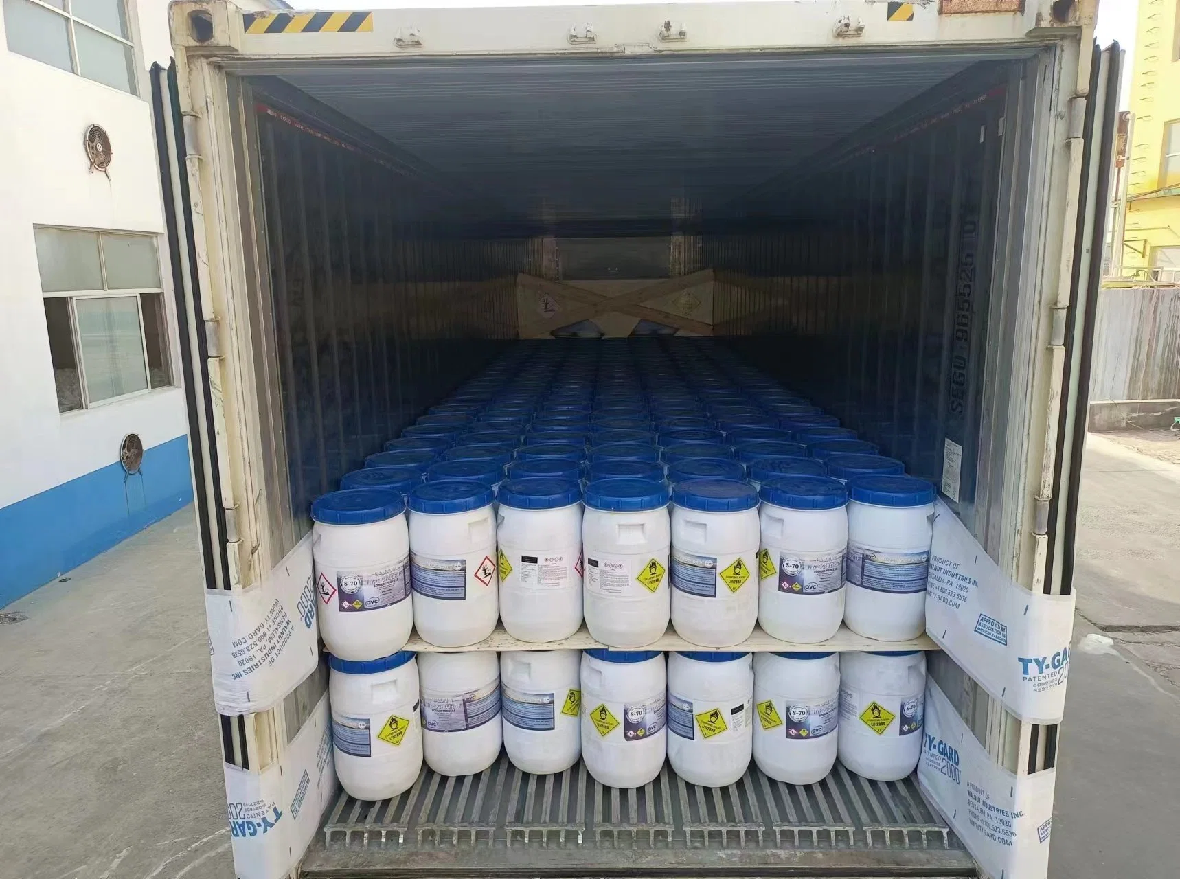 Calcium Hypochlorite Bleaching Powder Granules 70% Sodium Process