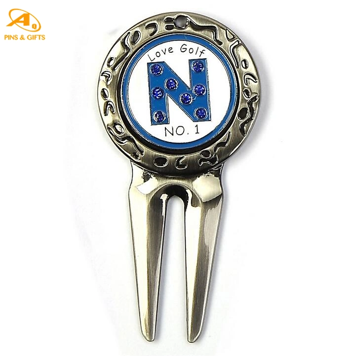 Cunha de ouro da tampa do putter Mini Club Acessório grossista Gama Saco branco personalizado de reparo do Magneto Golf Divot Tool