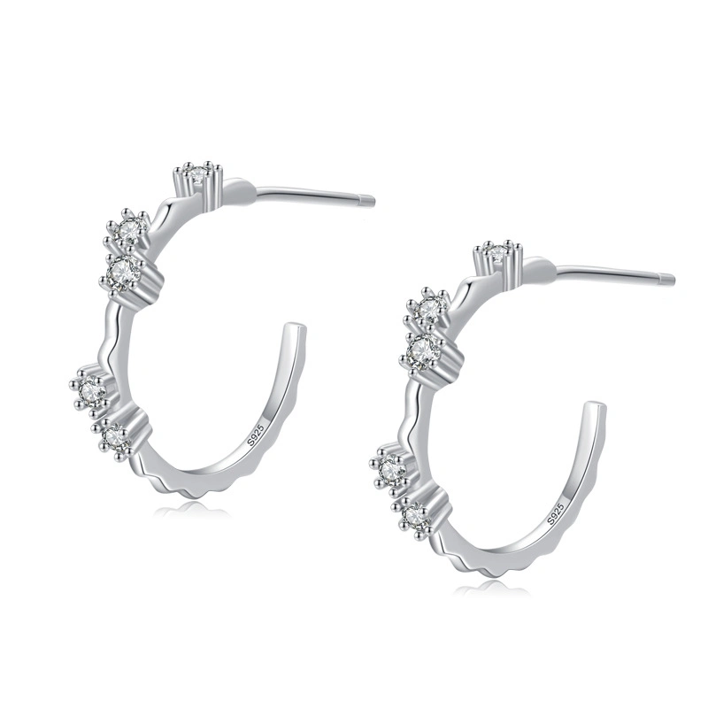 La mitad minimalista Hoop Stud Earrings 925 Joyería de Plata chapada en rodio curiosidades de espesor de la mitad Hoop CZ Aretes de regalo para su