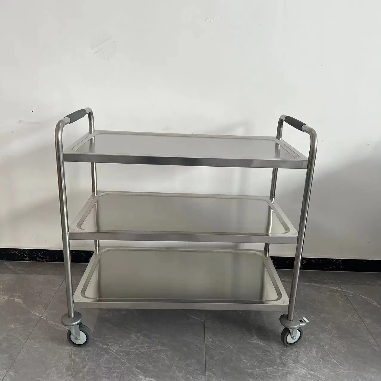 Guter Preis Neues Produkt Hotel Restaurant Teller Sammlung Trolleys mit Behälter