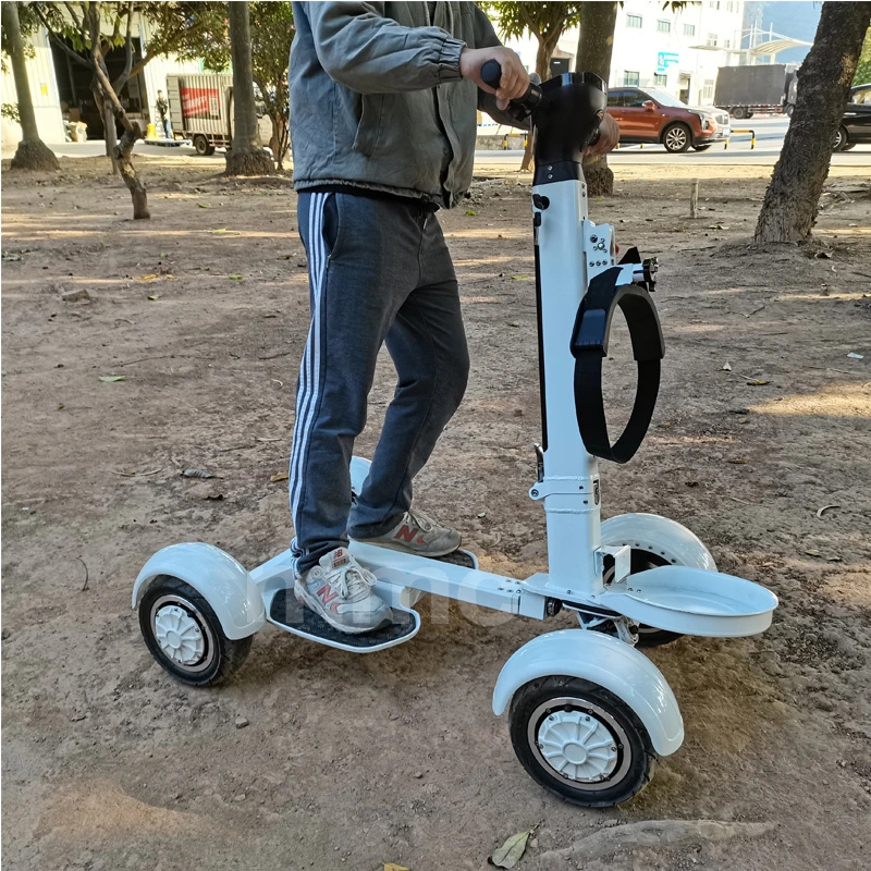 en stock 2023 Hot 10,5 pouces 4 roues Scooter de golf électrique pliable Planche de golf Chariot de golf Scooter de mobilité Nouveau produit