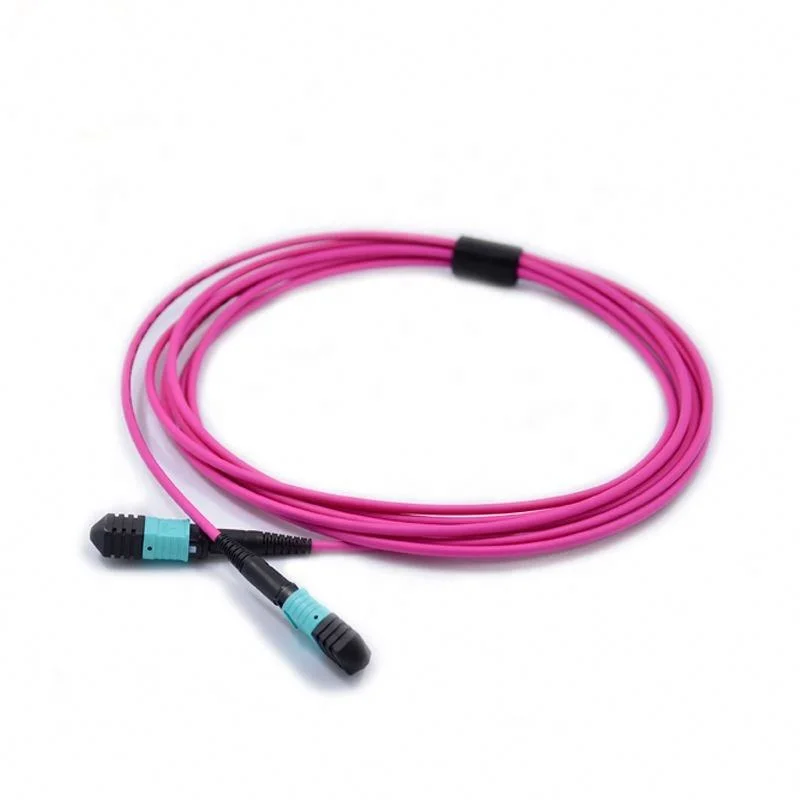 Venta caliente MPO a MPO 12 fibras Om4 50/125 um tipo B cable óptico multimodo LSZH