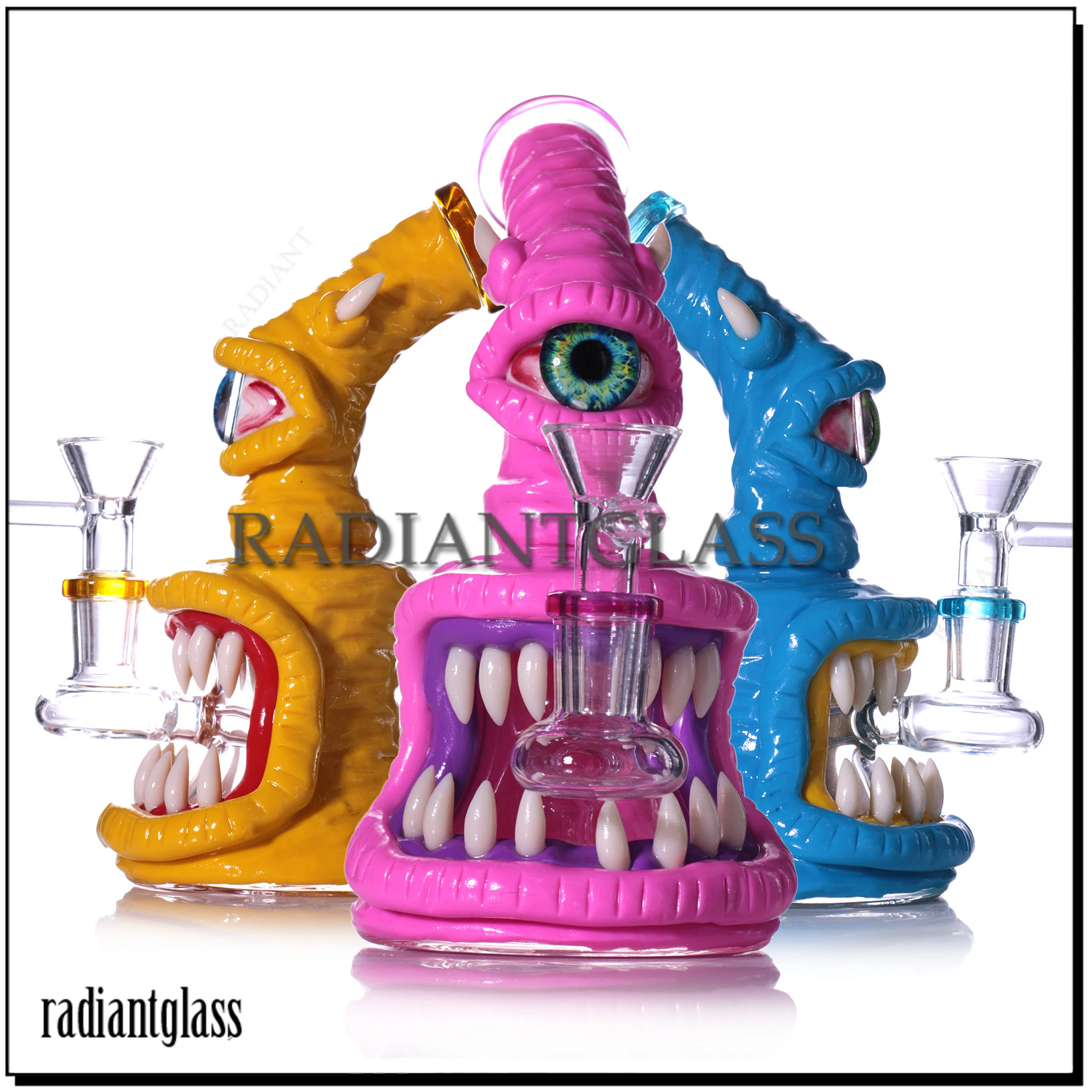 Mayorista/Proveedor 7 pulgadas 3-D Big Eyes Horns dio forma a Shisha Hookah Tubo