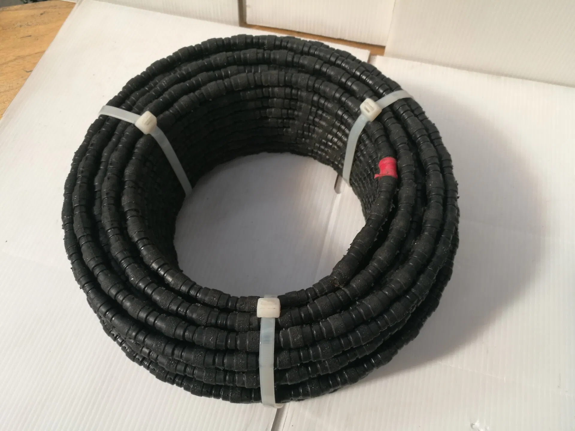 11.5mm Rubber Fixed Diamond Wire Rope Concrete Cutting Wire Saw Used on Hydraulic and Electrict Diamond Wire Saw