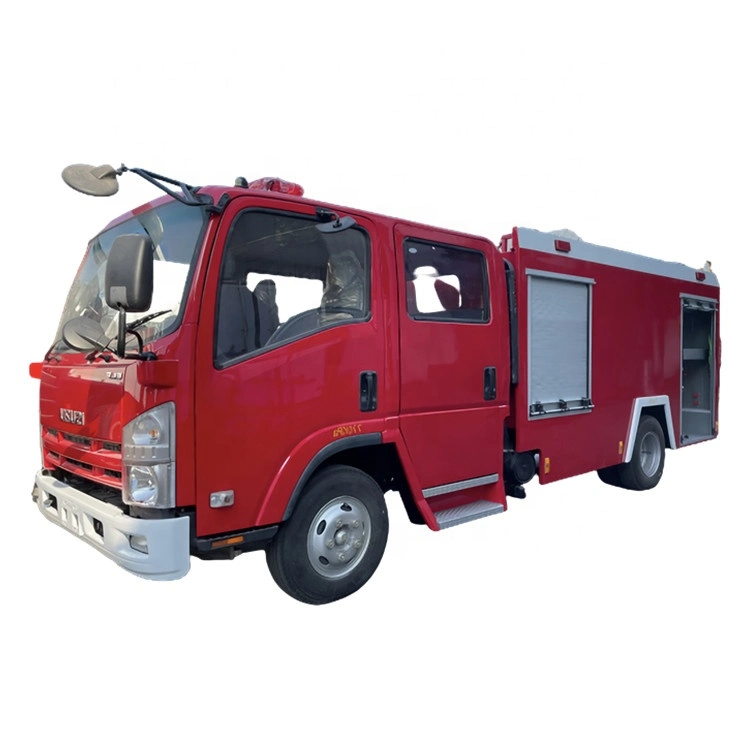 Exported to Chile Euro 4 Engine 4X2 1suzu Japan Chassis 4000liter Fire Truck 1200gallons Water Fire Engine Cheap Price