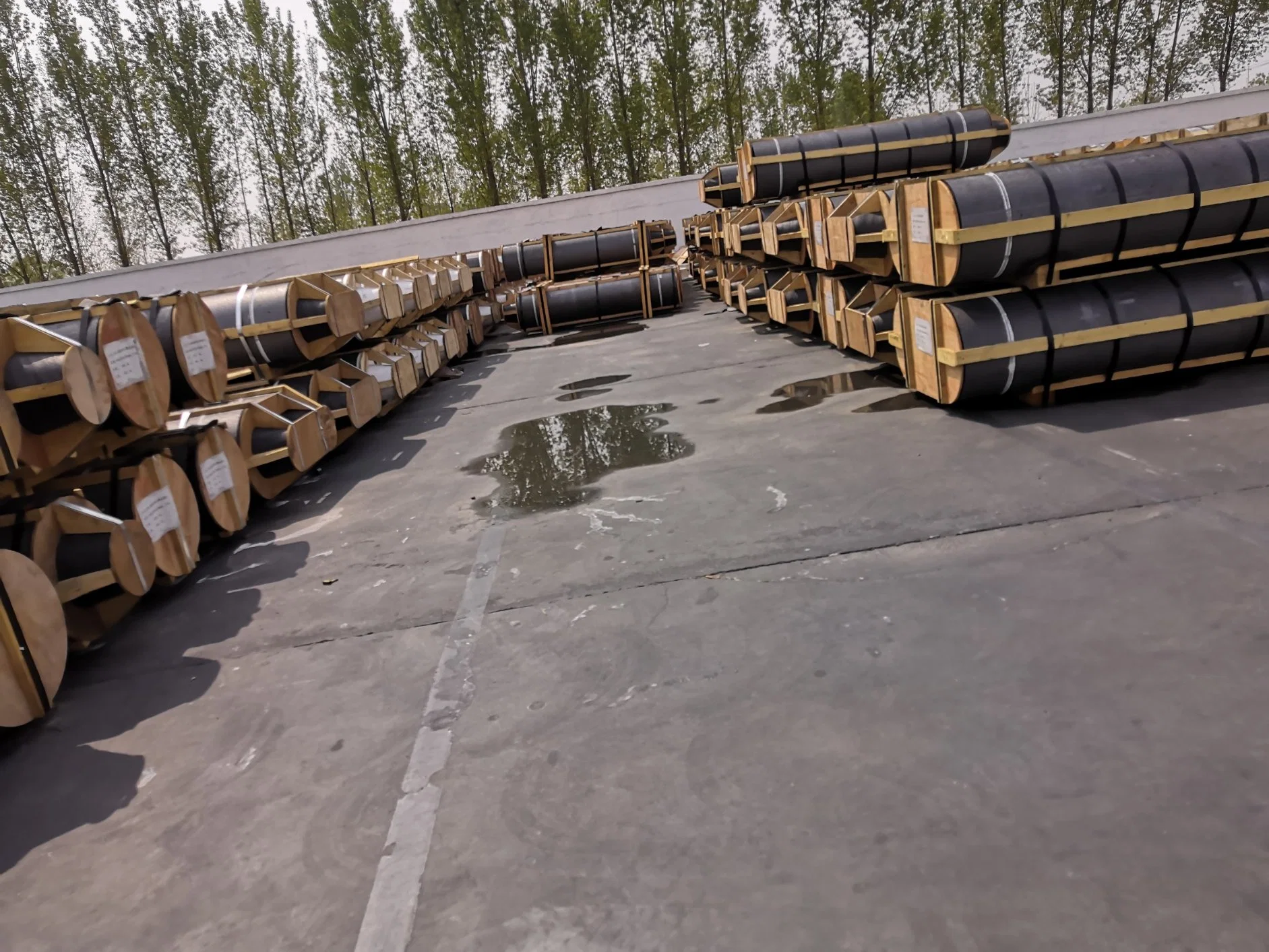 Handan Haili Carbon UHP450mm Graphite Electrode for Steelmaking