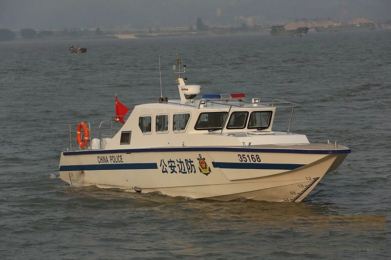 Casco de fibra de vidrio de estilo de la policía y la marina de utilizar la vigilancia marítima de la utilidad de múltiples Patrullera costera del Caribe para la venta de artesanía