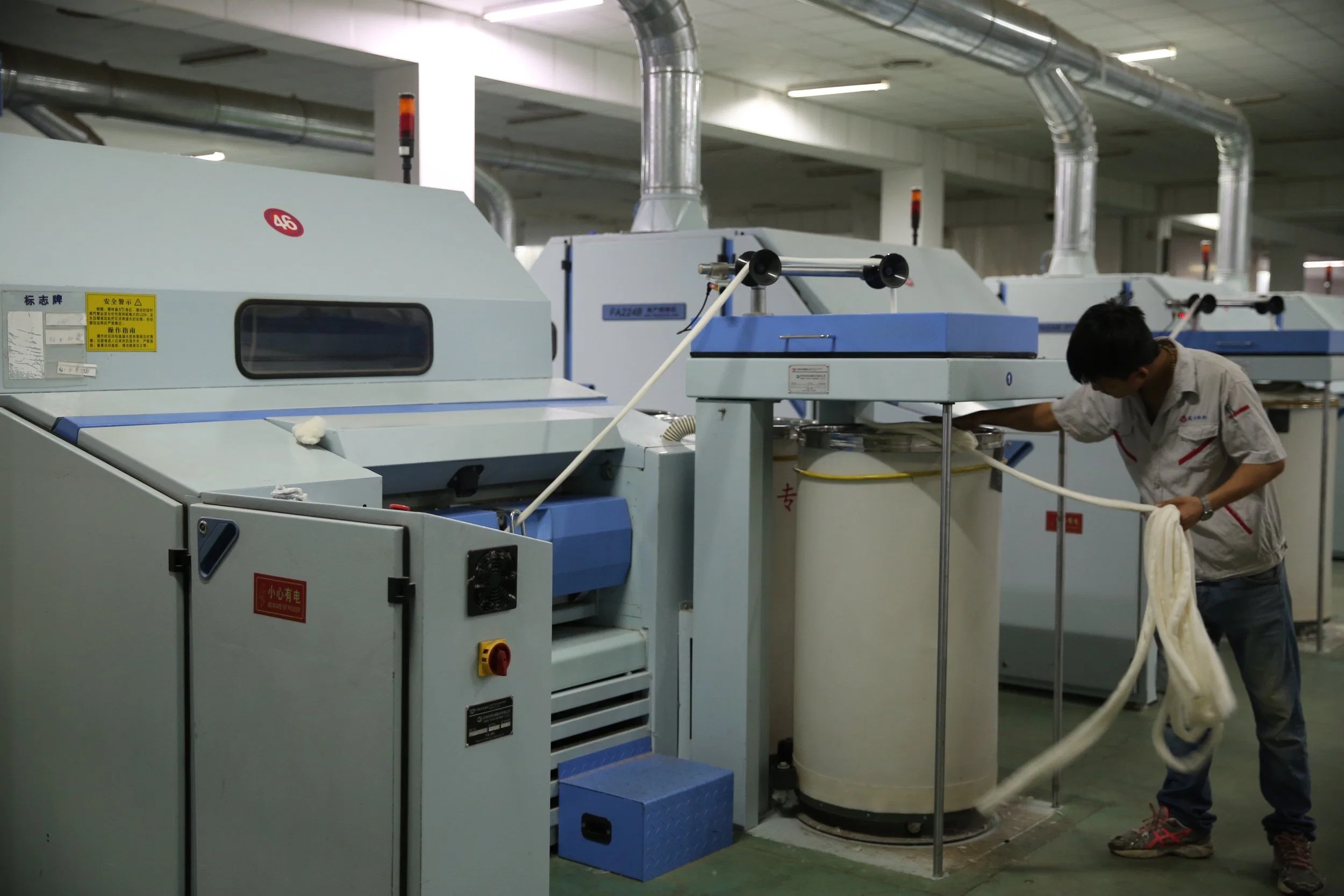 Type de machine de cardage de coton de nouvelles machines textiles