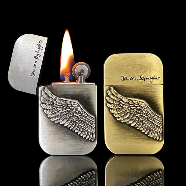 Factory Flint Match Oil Lighter Personality Creative Embossed Zinc Alloy Lucky Pixiu Metal Windproof Lighter Smoke Accessoires