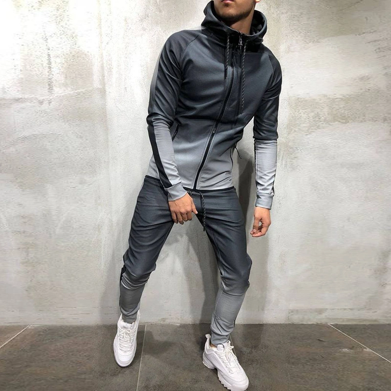 Ensemble de survêtements de sport en coton tendance pour hommes de haute qualité et ajustés.