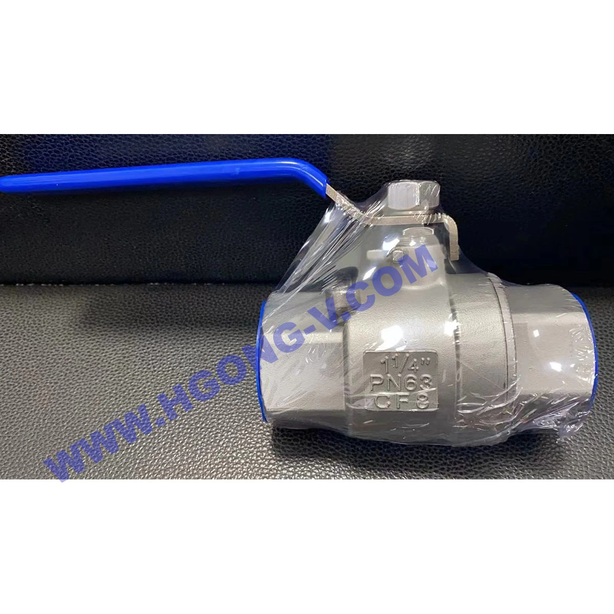 API/DIN 2PC Stainless Steel Full Port 304 316 Floating Bsp Thread Ball Valve with Cylinder