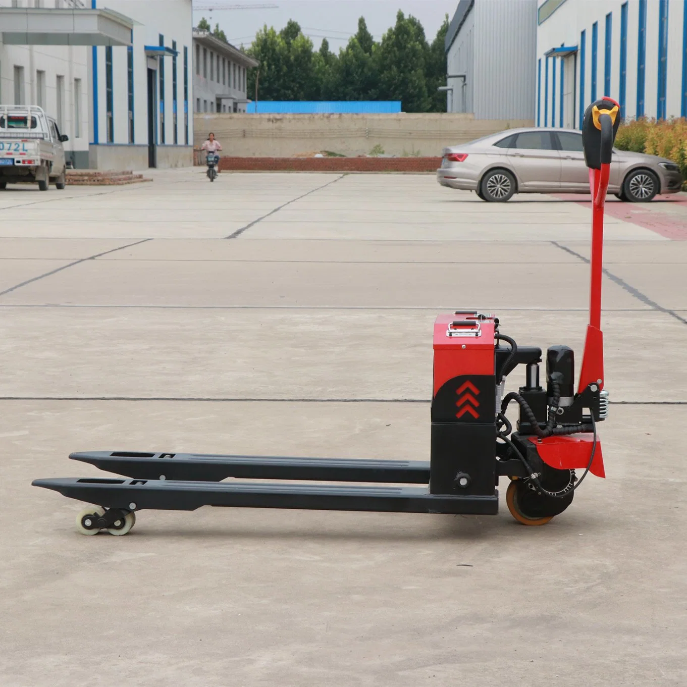 Compact Electric Power Hydraulic Mini Pallet Truck with Integrated Forklift Charger