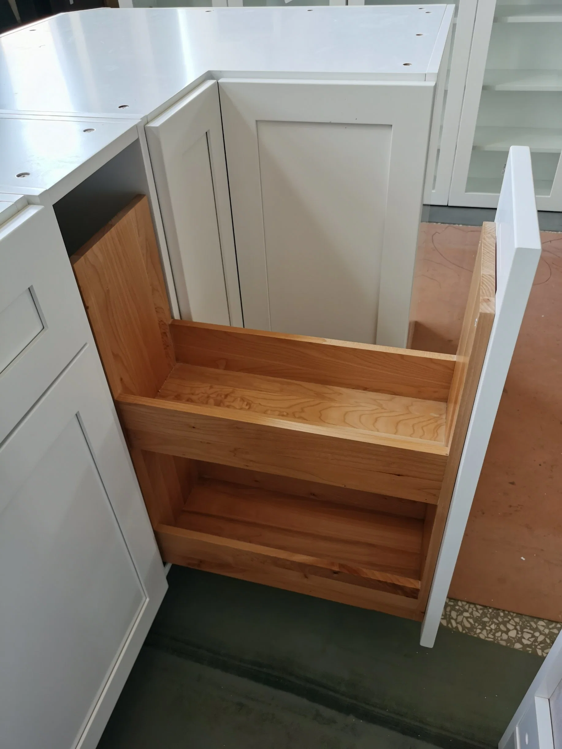 Clásico estilo americano de la puerta de agitador de alta calidad de gabinetes de cocina