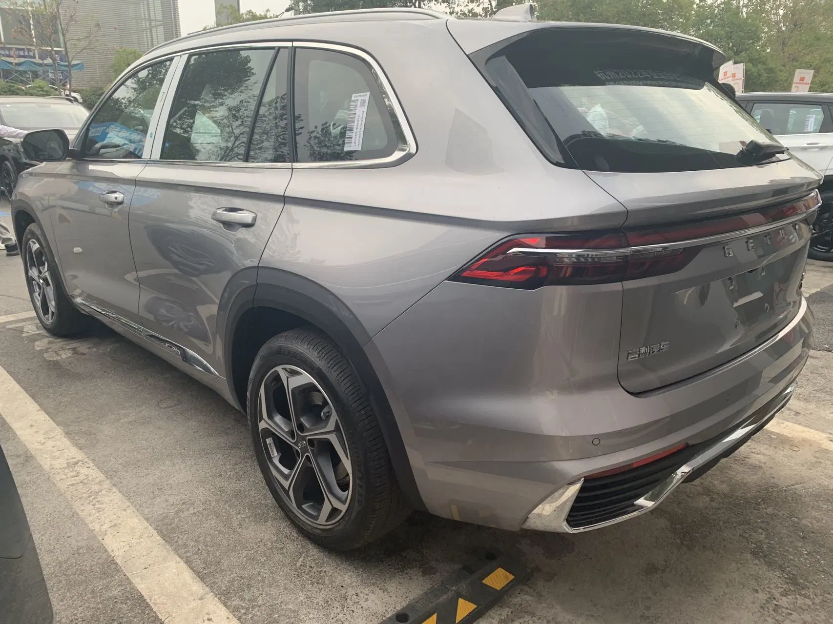 Geely Xingyue L Utility السيارة الكهربائية السيارات ذات محرك البنزين الكلاسيكي الأوتوماتيكي سيارة بنزين رياضية صغيرة ذات دفع رباعي 2.0 طن