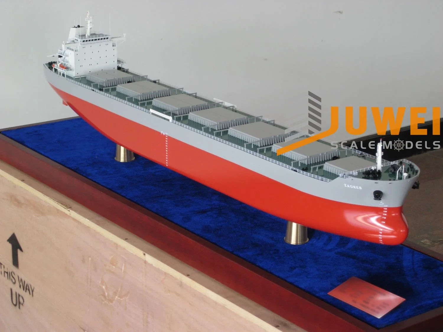 Bulk Carrier Vessel Model Maker (JW-11)