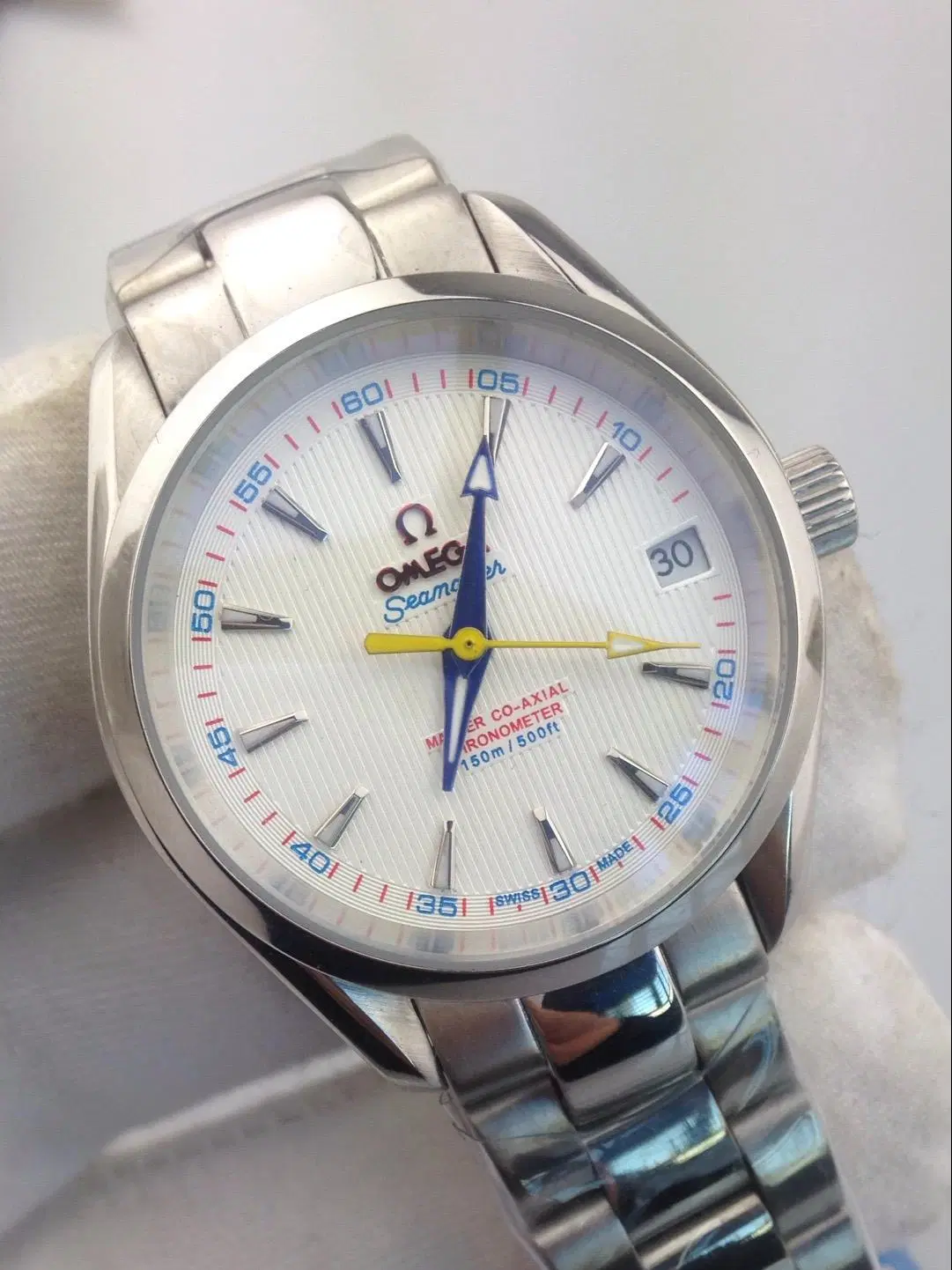 AAA Clone Quartz Watch الرجال أزياء ميكانيكية ساعة Clone