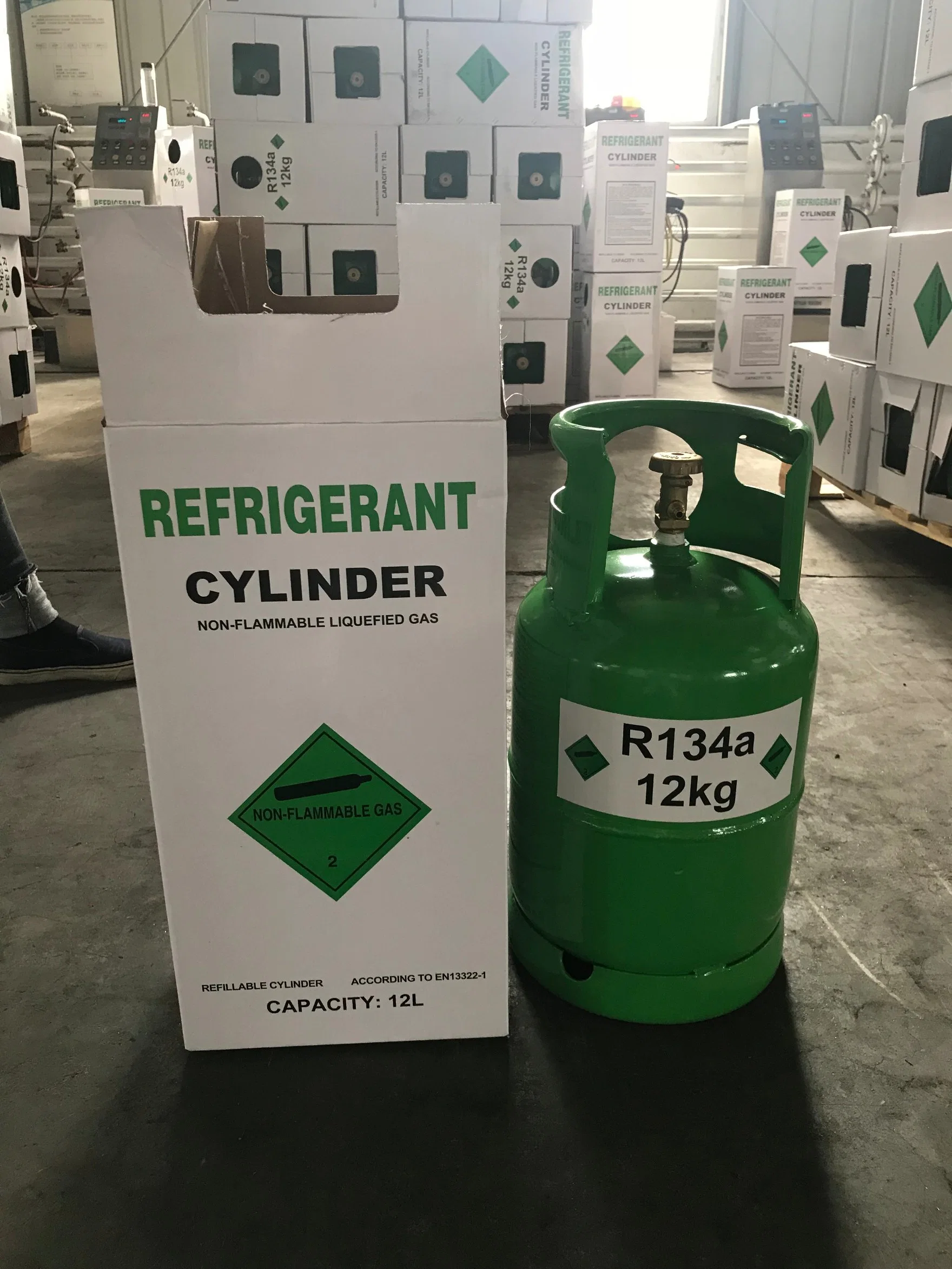 Ce cylindre rechargeable de gaz réfrigérant R134A, R410A