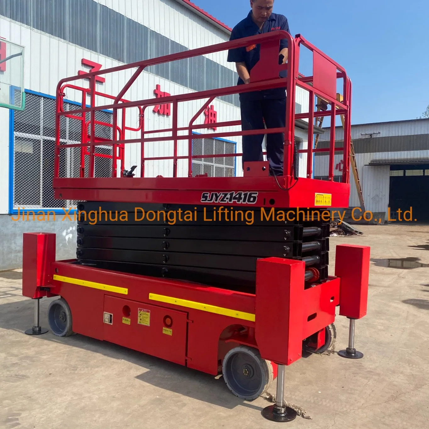 Self Propelled Hydraulic Scissor Lift Elevator Electric Scissor Lift Automatic Leveling Support Legs