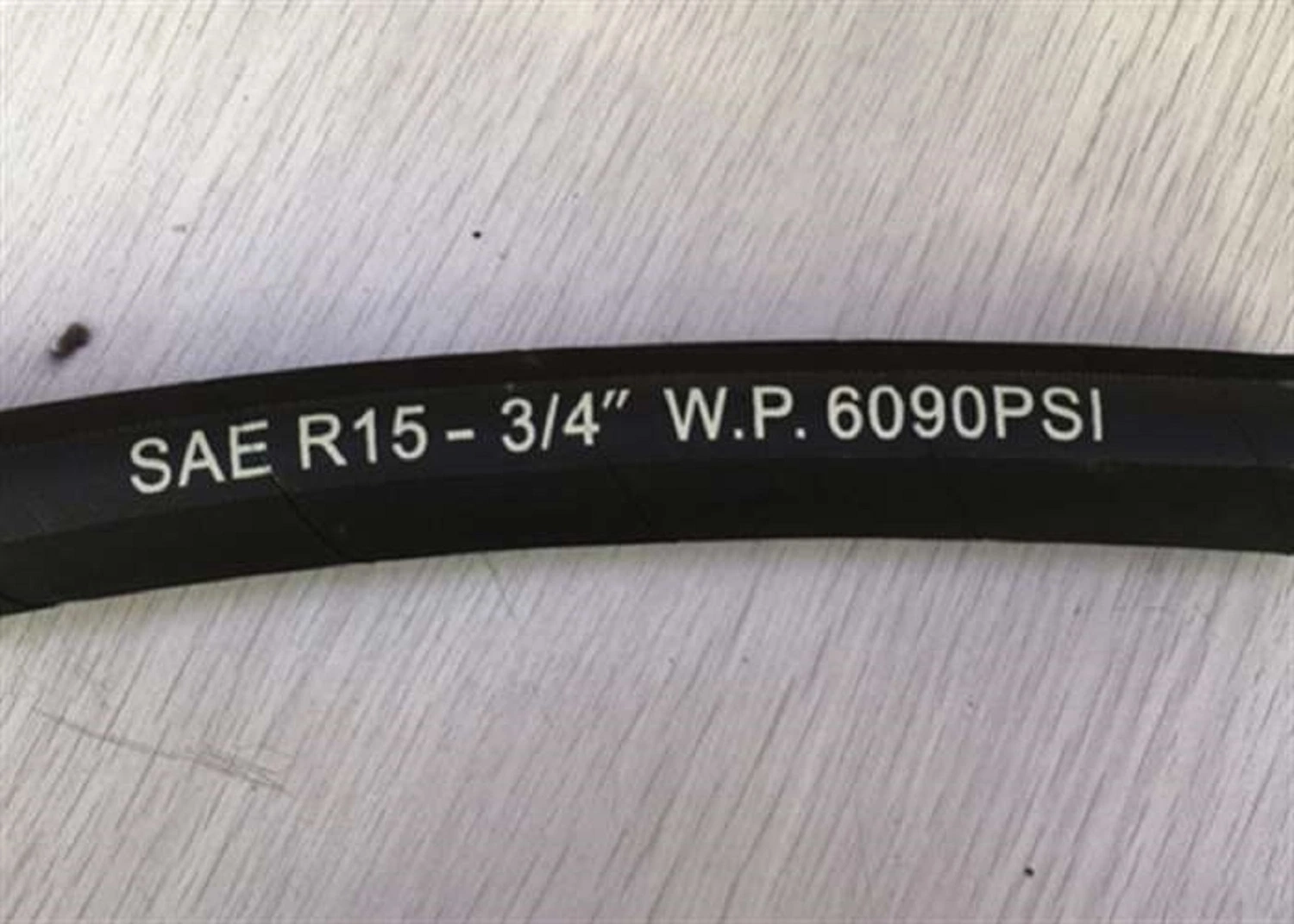 SAE J517 Type100 High Pressure Hydraulic Rubber Oil Hose