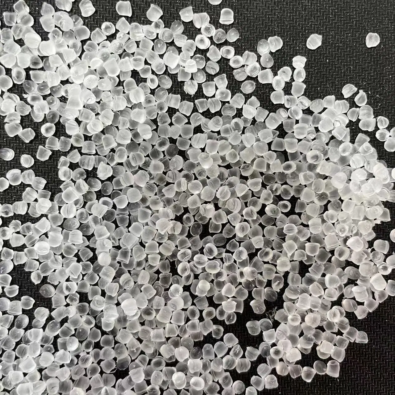 High quality/High cost performance Soft PVC Granules / PVC Resin / PVC Compound Plastic Raw Material Factory Price Manufacturer