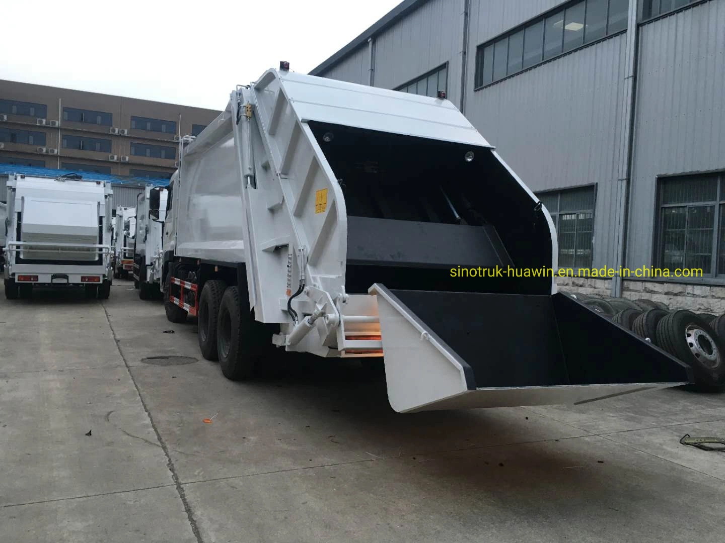 China Top Brand Hot Sell Sinotruk HOWO Brand New 18 M&sup3; Refuse Transfer Waste Collection Compressed Garbage Transportation Truck