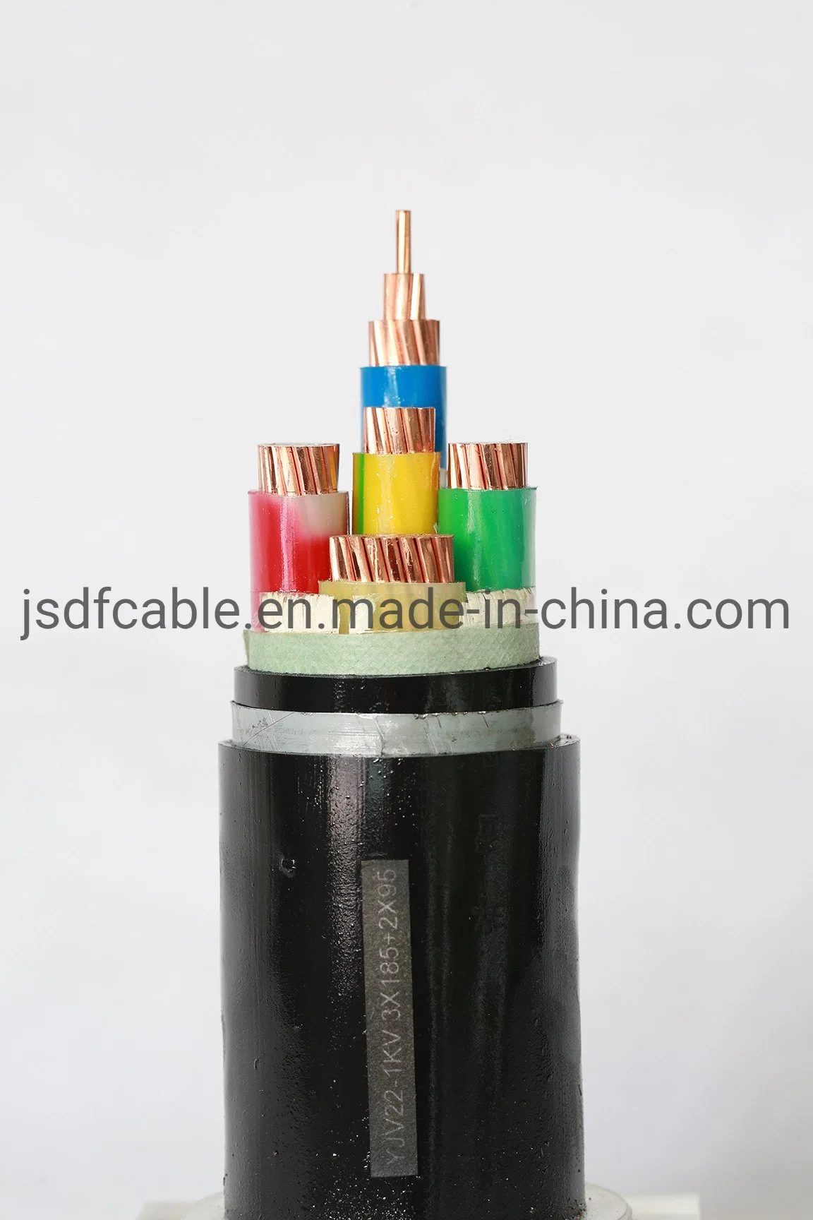 0.6/1kv de 4 núcleos de la fábrica de Baja Tensión personalizada 1kv 4*150mm2 Revestimiento de PVC con aislamiento XLPE el Cable de cobre