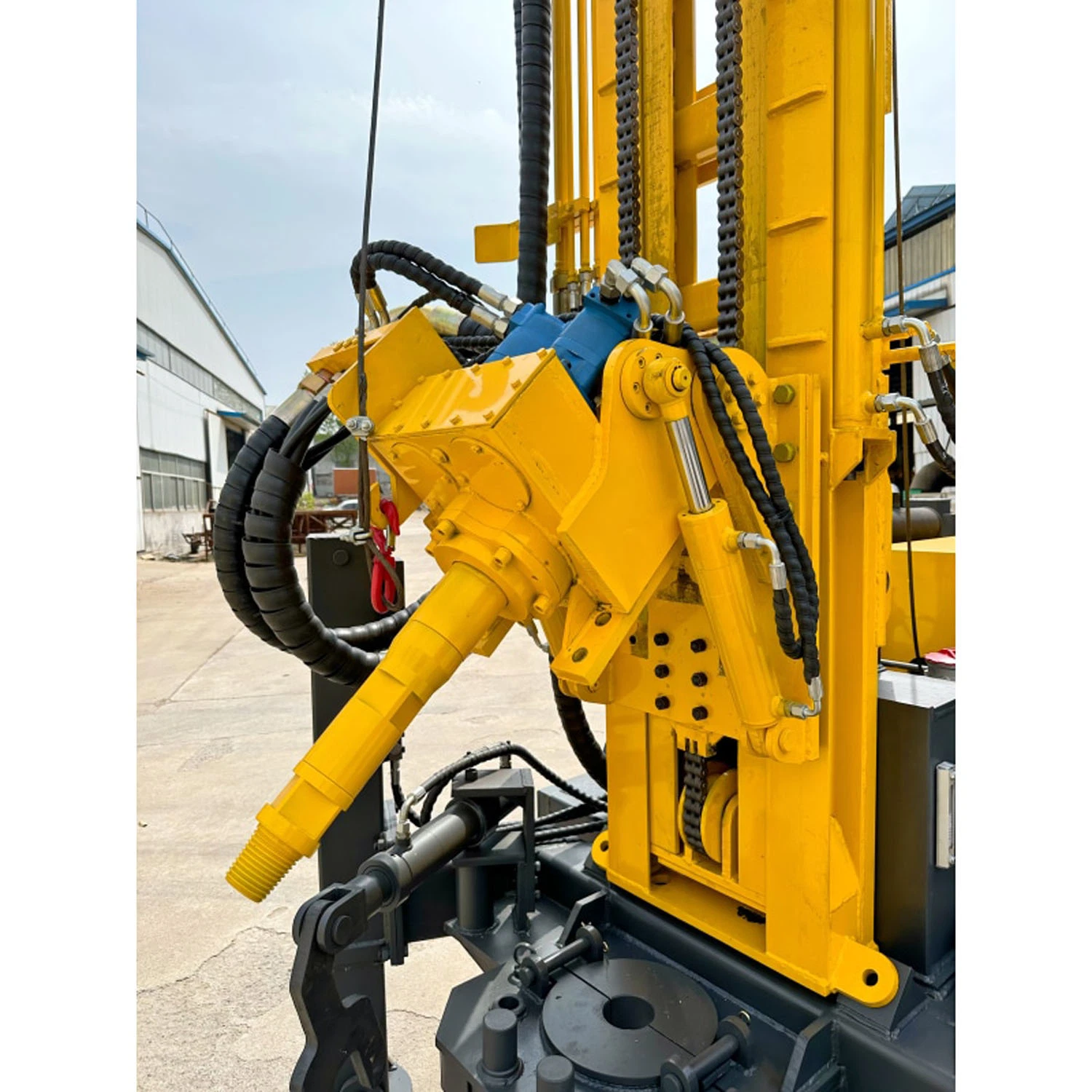 Well Drilling Rig Wh260 260m Diesel Hydraulic Water Well Drilling Rig Machineself-Propelled Wheel-Type Belt Opening and Closing Power Head