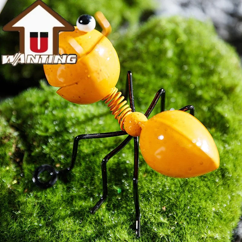 Mayorista creativo Metal Ant Craft cuatro colores establecer paisaje de jardín Decoración bonita