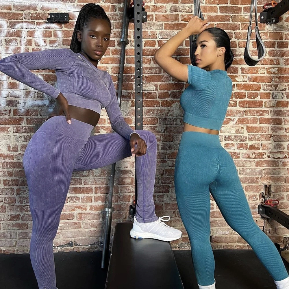 Los nuevos tejidos de punto ropa Yoga sin fisuras de la Mujer Chaqueta con cremallera Superior de Deportes de secado rápido Fitness pantalones de yoga