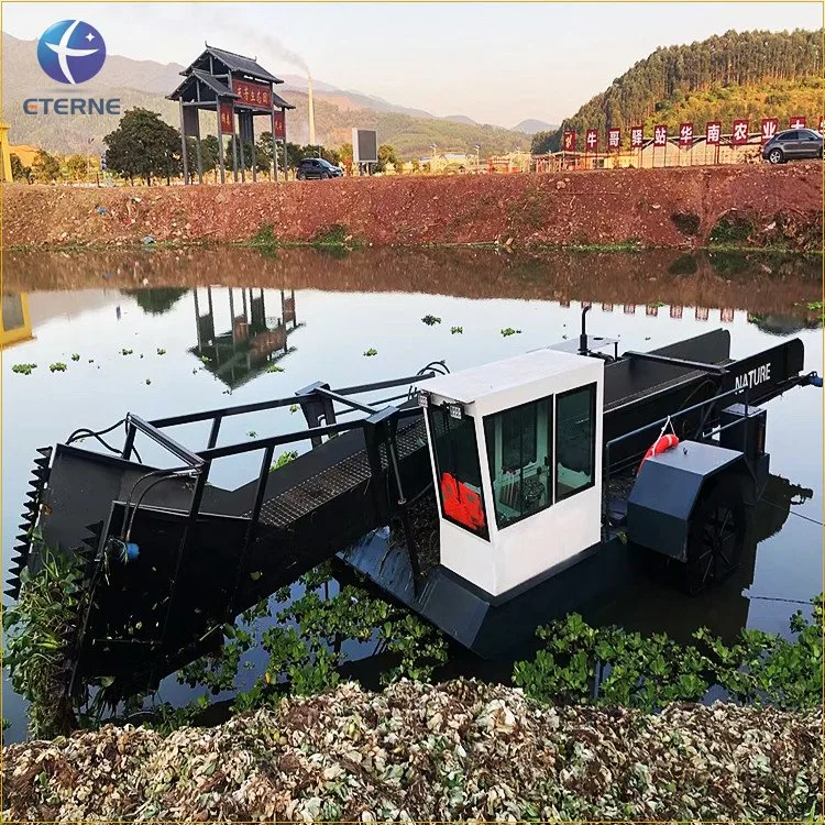 Easy to Operate Automatic Aquatic Weed Harvester Combine Reed Cutting Boat Seaweed Harvesting Machine