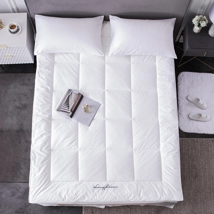 Hotel Guess Room Mattress Protector