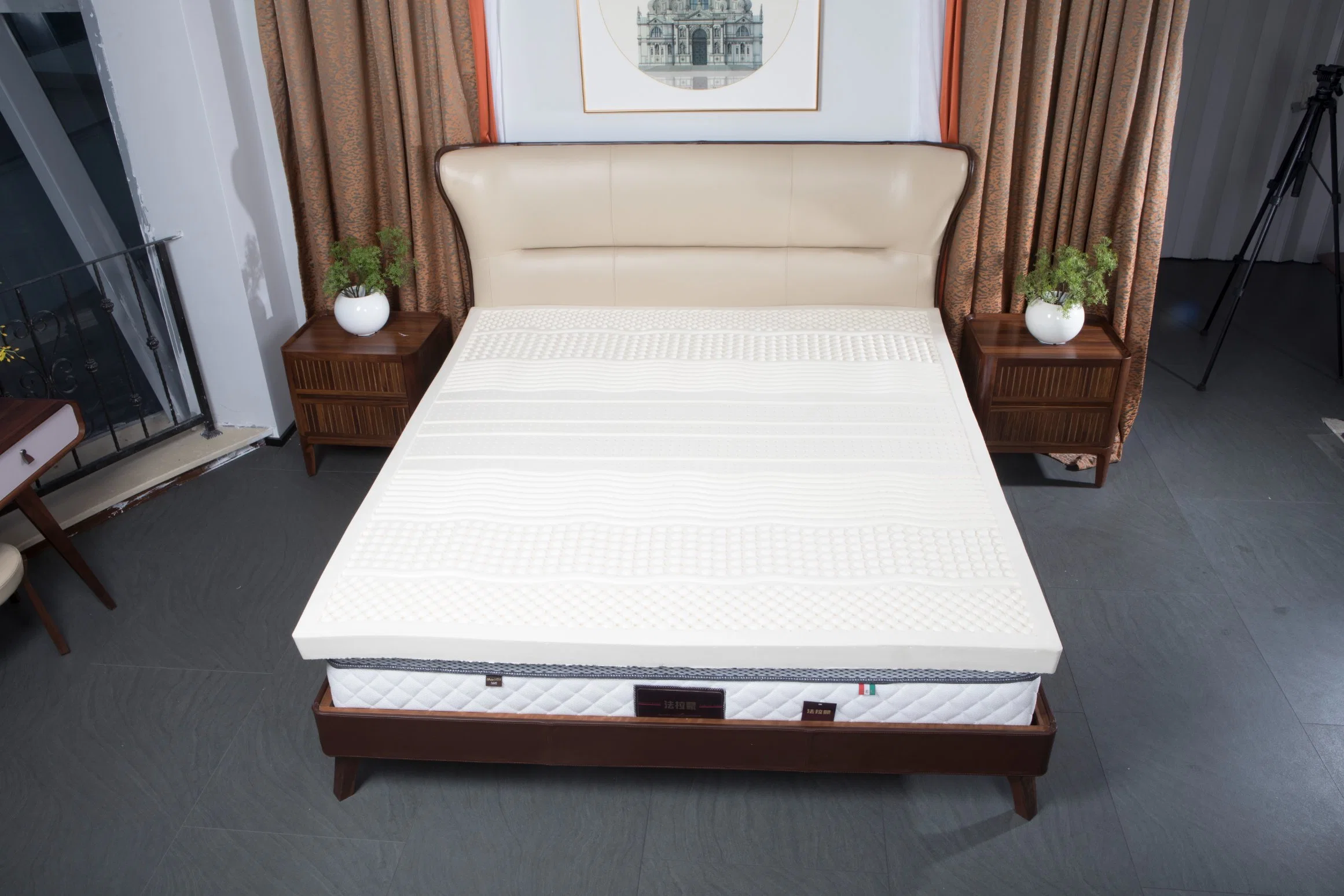 La Thaïlande matelas en Latex taille unique de la décolleteuse pleine taille de matelas en latex 100% naturel