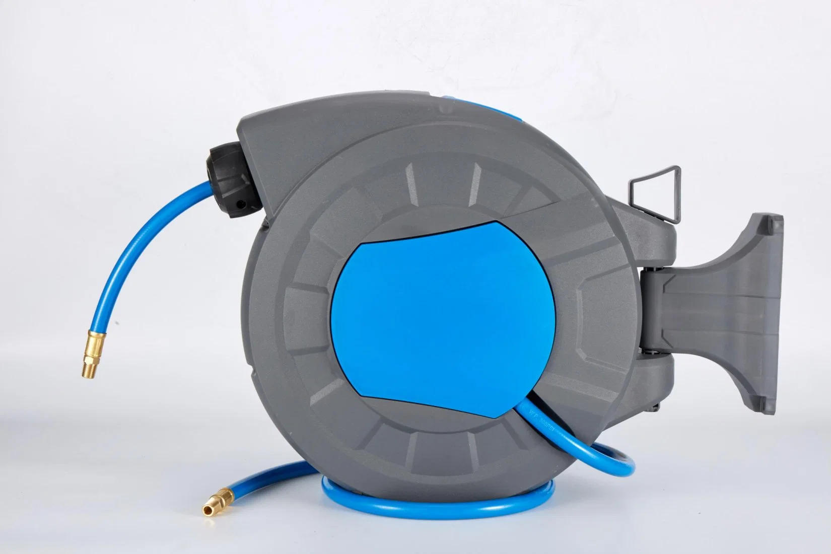 Auto Retractable Water Hose Reel Wall Mount