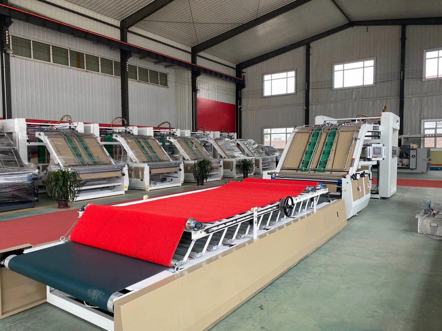 China Auto Flute Paper Laminating Machine