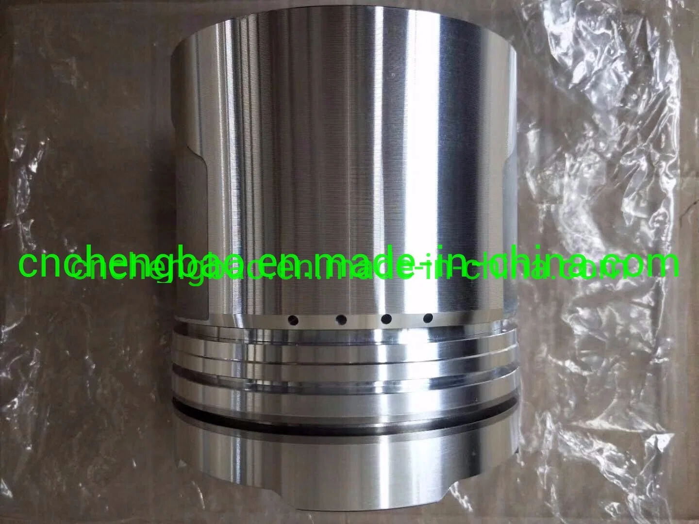 Engine Piston and Liner for Komatsu Cummins Weichai 6D125 6D140 6D155( 6127-31-2030 6128-21-2221