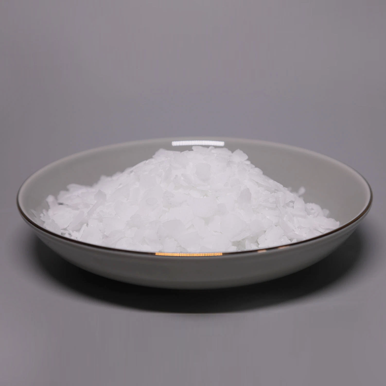 Industry Grade Caustic Soda Flakes 99% Purity CAS: 1310-73-2