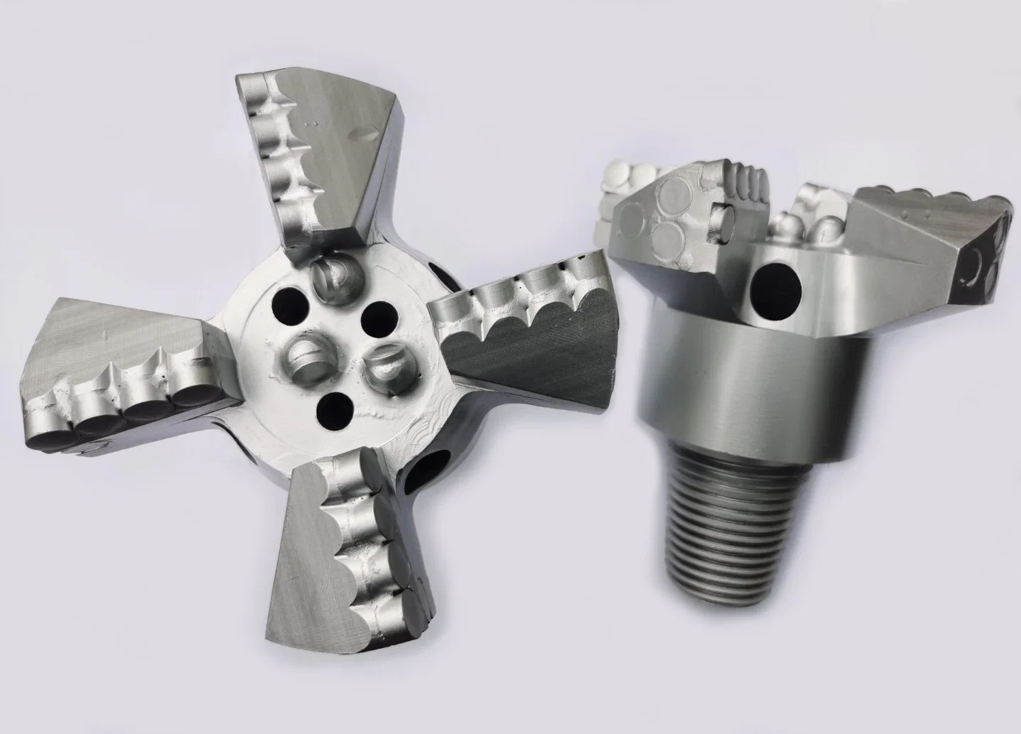 16بيرلثقب 4 أجنحة 5 أجنحة منجم الفحم ماكينات الثقب الزيت ماكينات الثقب ذات الصخور PDC Diamond Drills المياه الآبار Drills