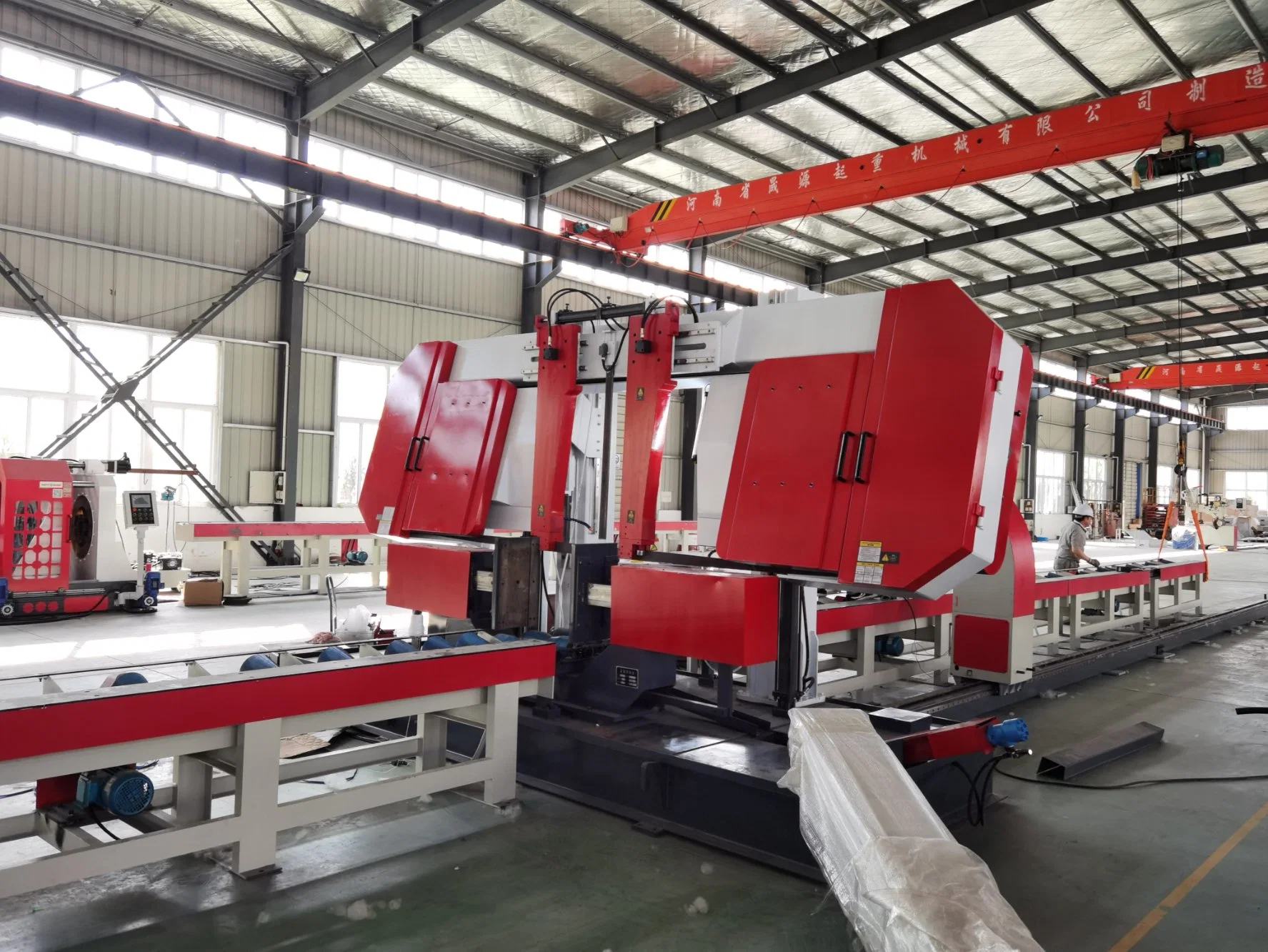 Automatic CNC Pipe Cutting Band Saw Machine