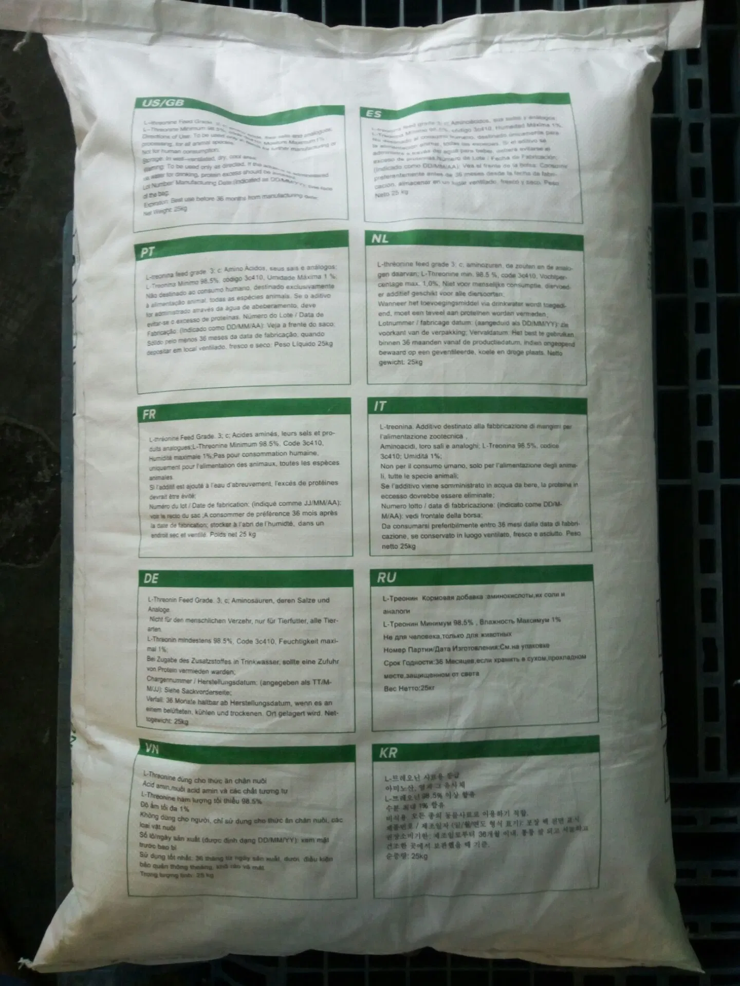 Feed Grade L-Threonine 98.5% Amino Acid Animal Feed Additives