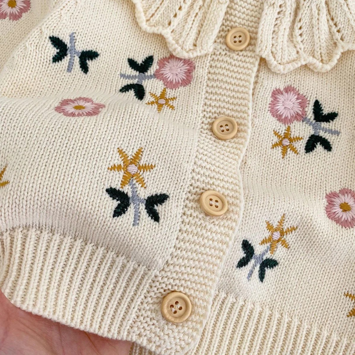 Spring Girl Baby Rompers Flowers Embroidered Lotus Leaf Collar Knitted Pure Cotton Baby Infant Sweater