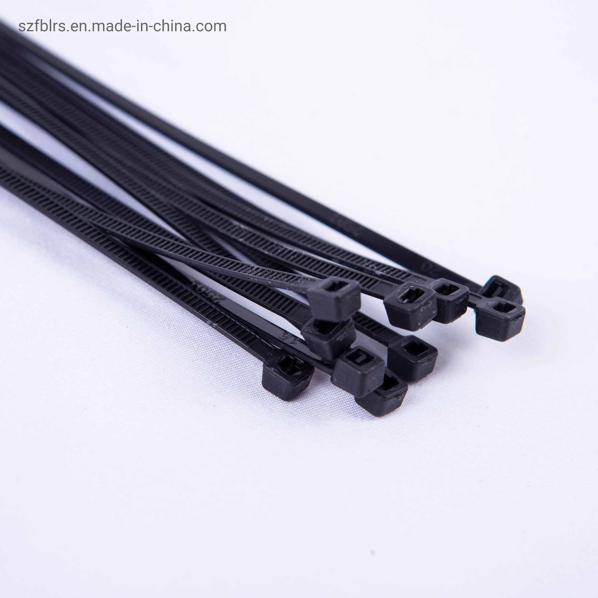 Bande de gros de câble en nylon blanc 3*100*4*200 Attache en plastique transparent sur le fil noir