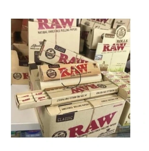 Raw clássico em bruto 1.25 1 1/4 Size Cigarro Papéis evolutivo 50 Count