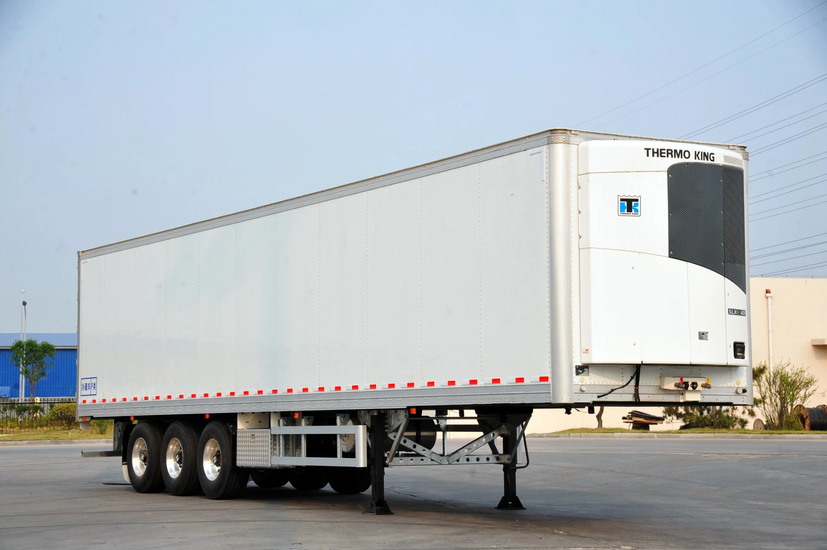 Fiber Glass Steel Cooling 3 Axle 50000 Liters Refrigerated Trailer